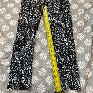 Lululemon cropped leggings